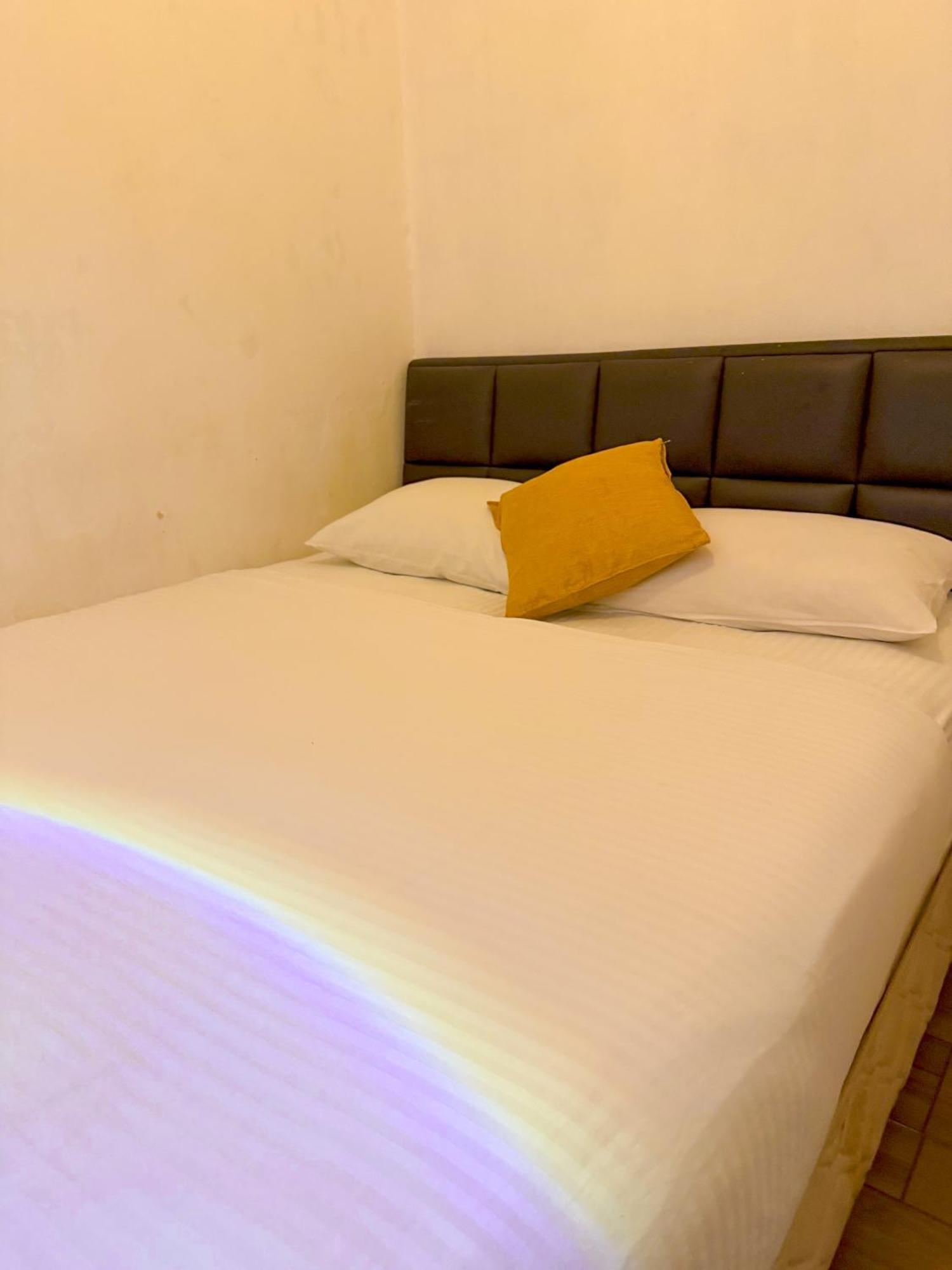 Tonight Hotel George Town  Kültér fotó